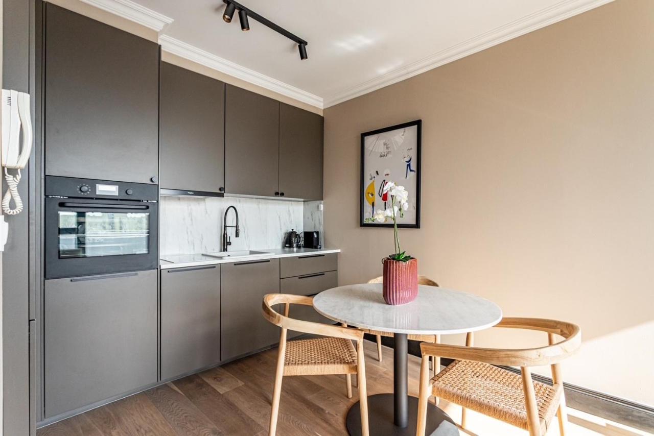 Triton Park Apartments ワルシャワ エクステリア 写真