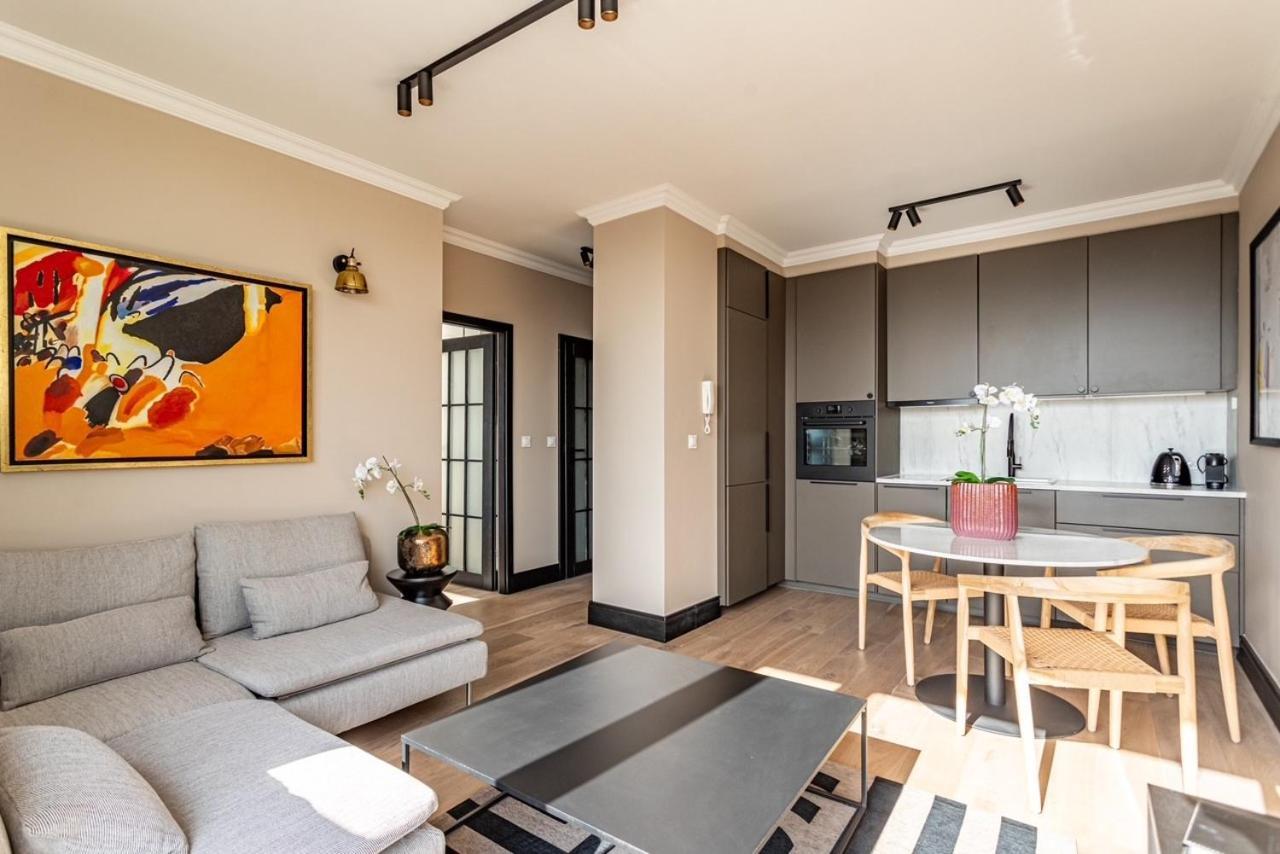 Triton Park Apartments ワルシャワ エクステリア 写真